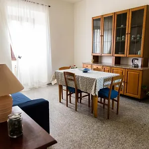  Appartamento Sulle Orme Di Francesco Blu Italia